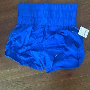 Free people high waisted workout shorts (size xs) never worn with tags!